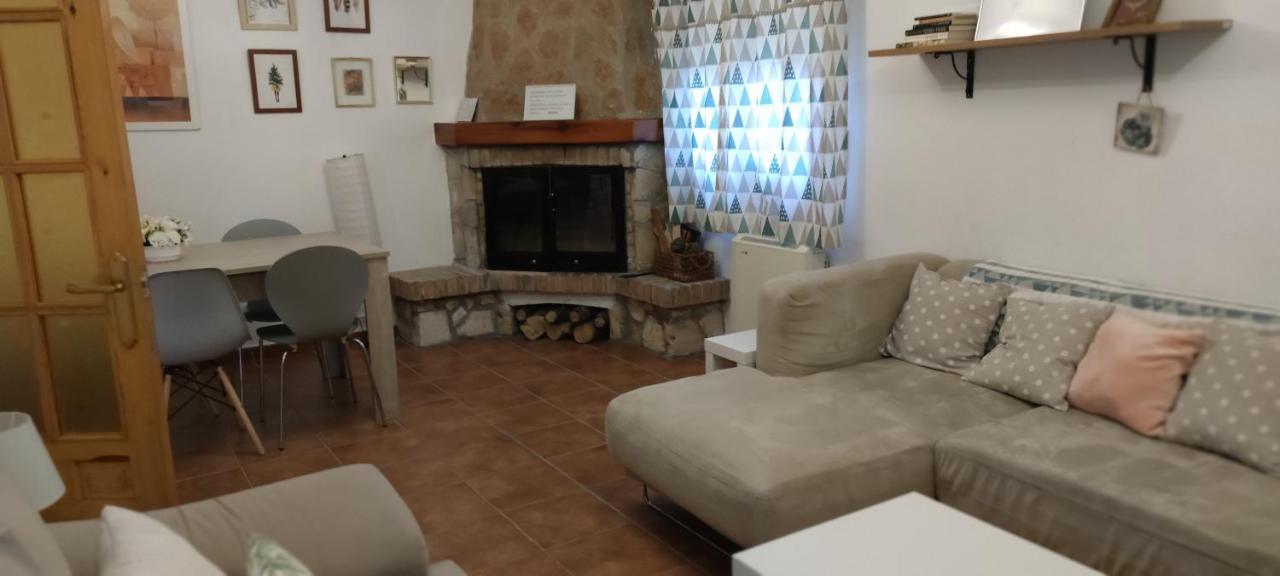 Casa Rural Alajú Villalba de la Sierra Bagian luar foto