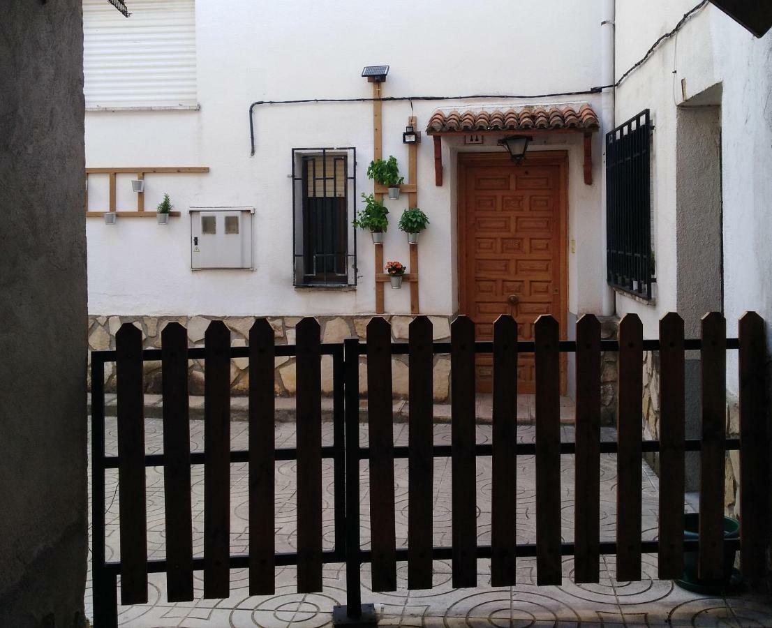 Casa Rural Alajú Villalba de la Sierra Bagian luar foto